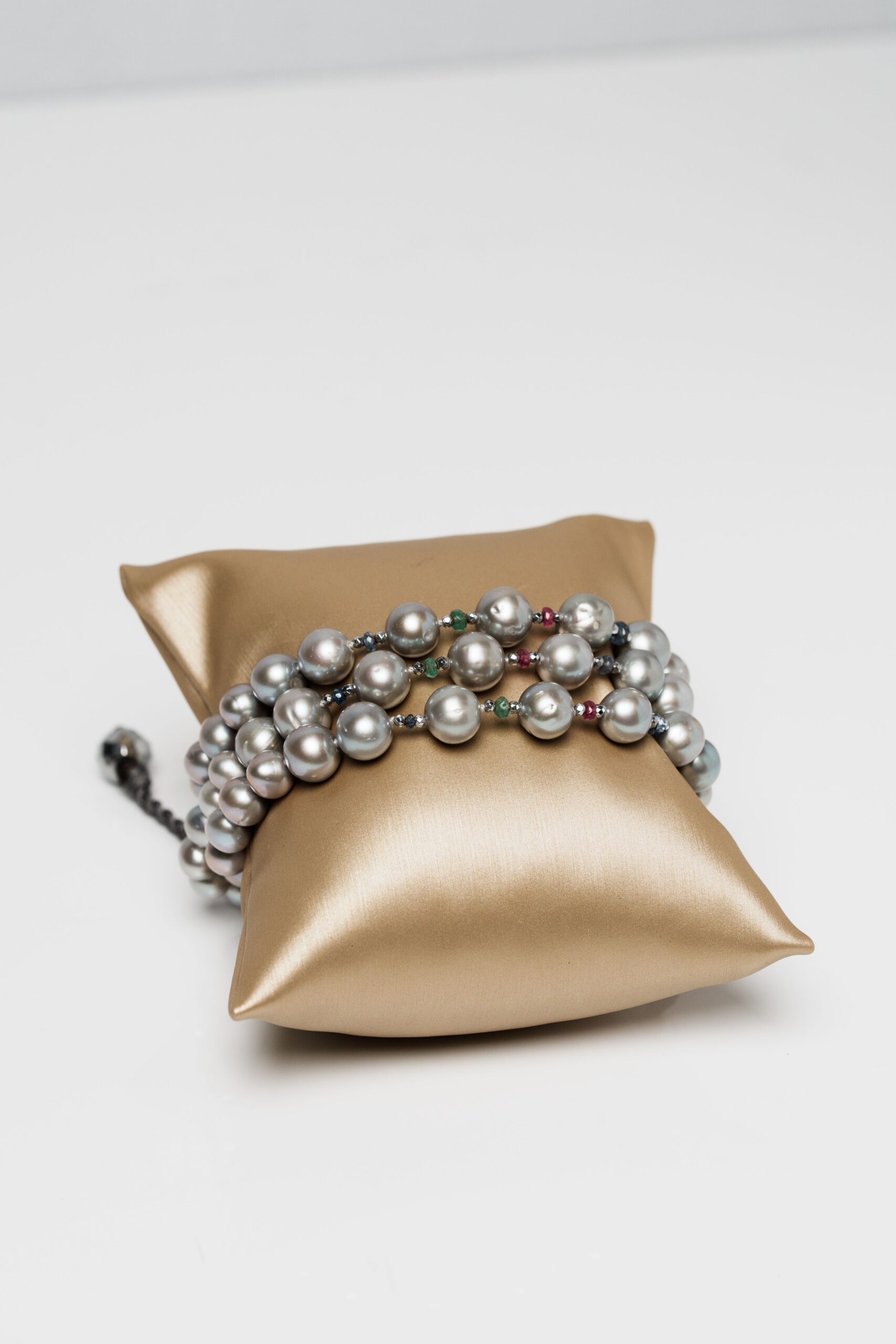 Bracciale Cecilia perle grigie