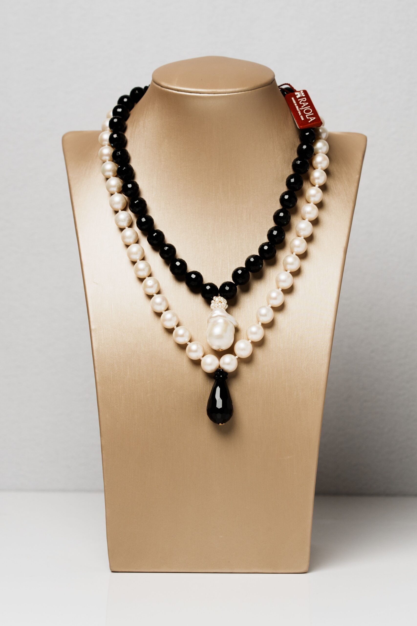 Collana Charlotte bianca e nera