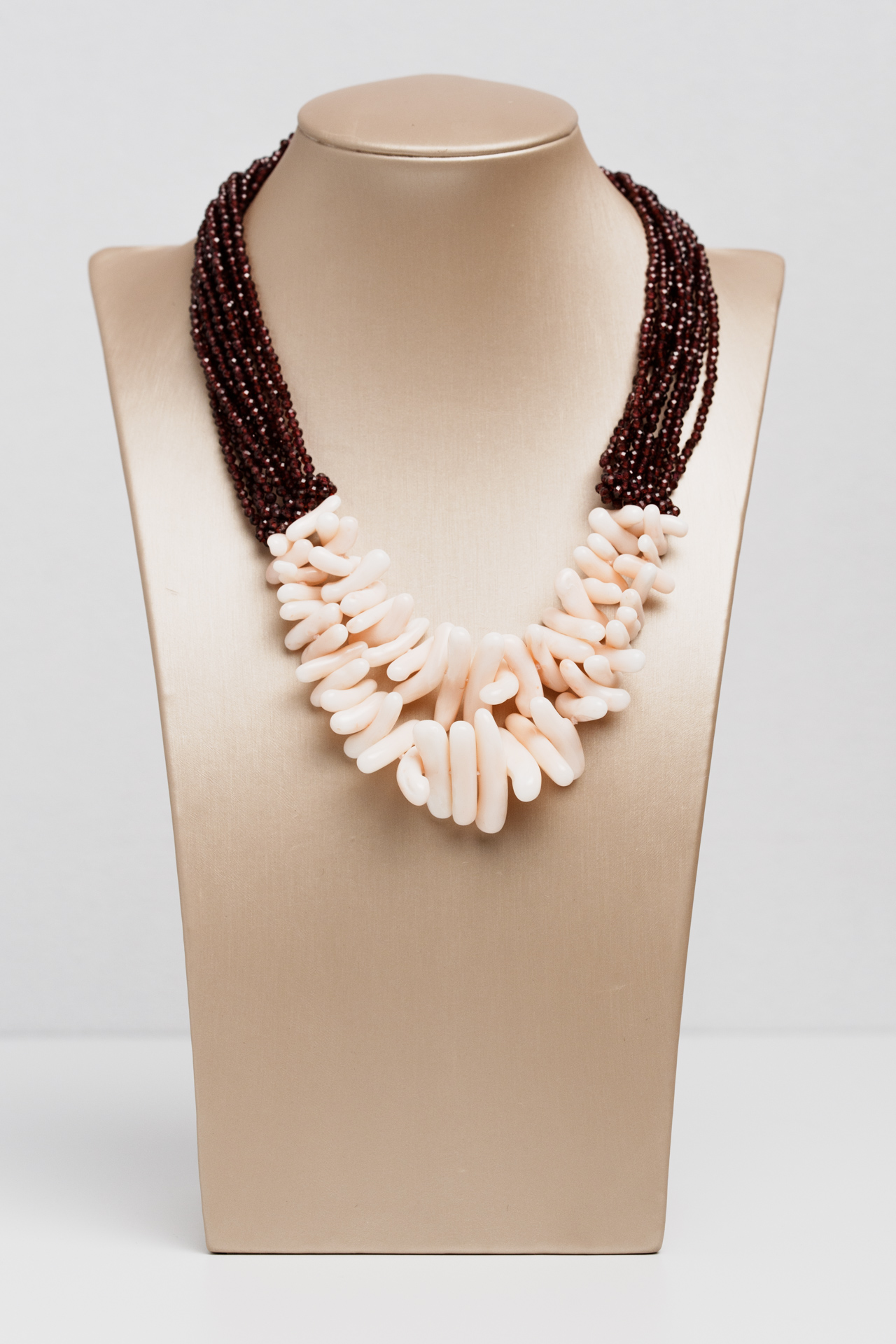Collana Sentiero granato e corallo rosa