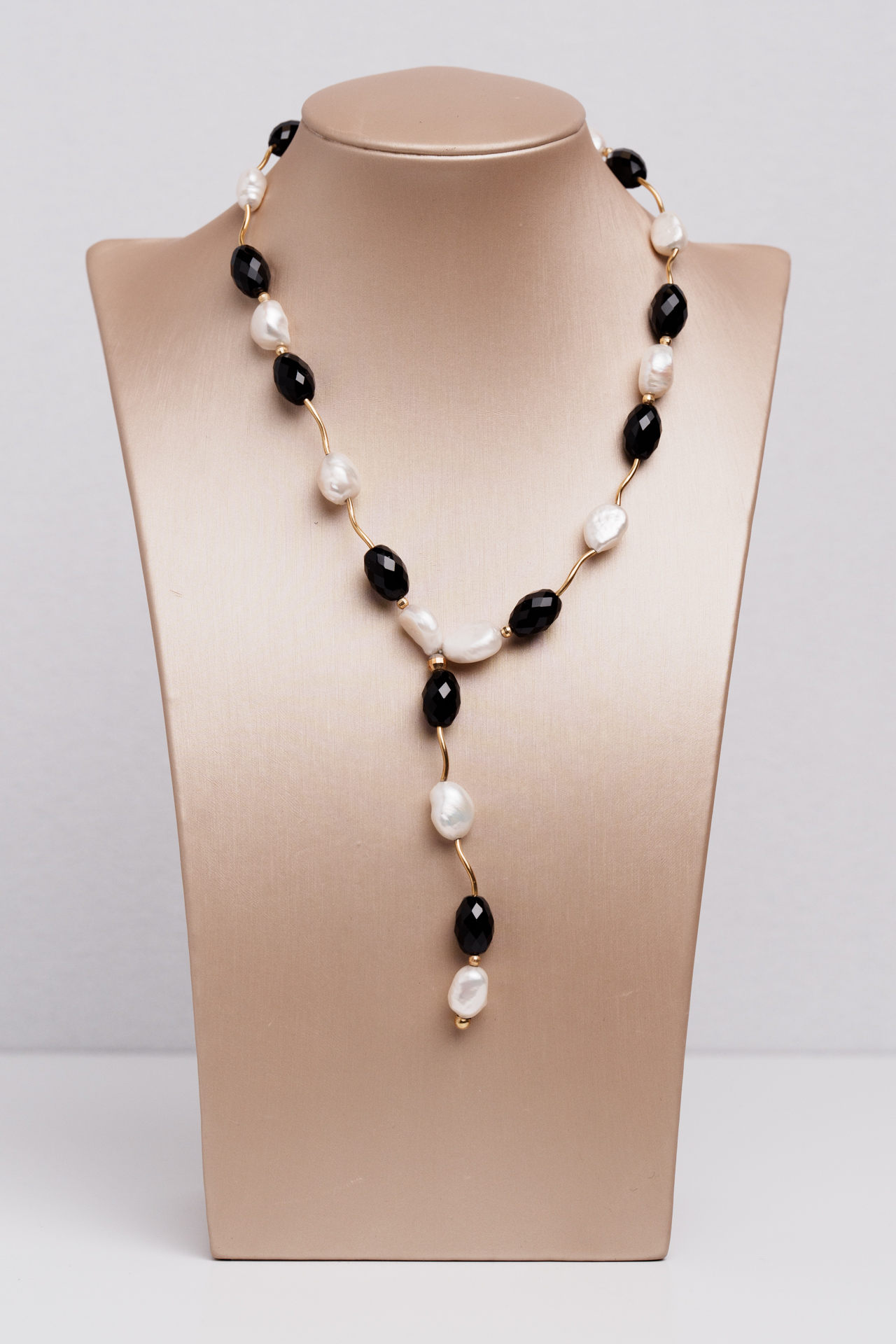 Collana Gica